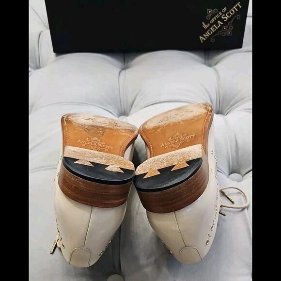 The Office of Angela Scott Wingtip Oxford Beige Patent Leather Womens Shoes 40 9 - Picture 4 of 16